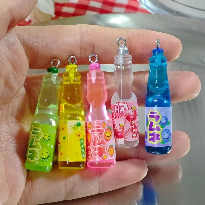 Resin Art For Sale - 10個入り 小さなソーダボトル レジンチャーム 可愛い飲料ボトルペンダント DIYクラフトアクセサリー イヤリング