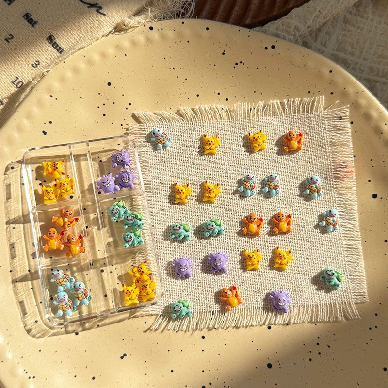 Resin Art Anime - ポケモンネイルアートアクセサリー、かわいいミニ3Dゼニガメとゲンガーのレジン製DIY装着可能なネイルデコレーション、友達への楽しい贈り物