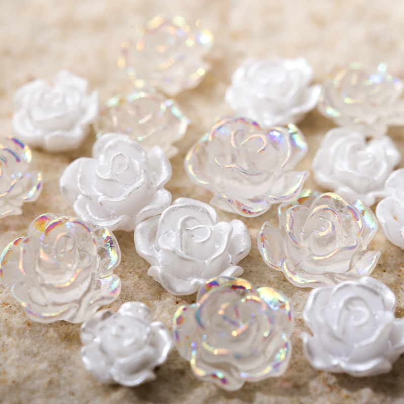 Resin Art Rose Petals - 50 個 6/8/10 ミリメートルホワイトローズの花チャーム結婚式のネイルアートの装飾 3D 樹脂オーロラと釉薬の花びらフラワーパールビーズ
