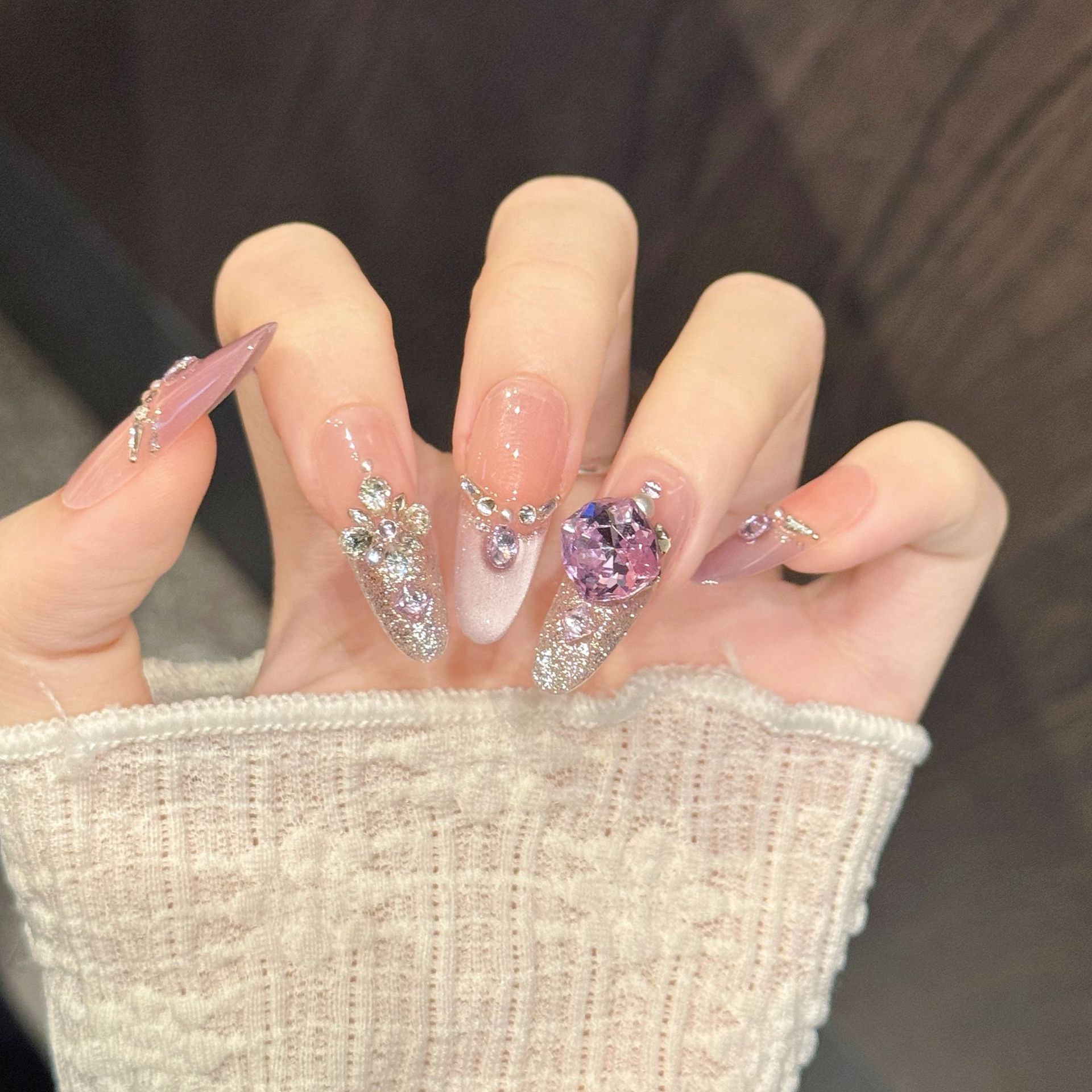 10個入り純手作業プレスコフィン/オーバルネイルアート、素敵 - Resin Art Purple のレビューと価格