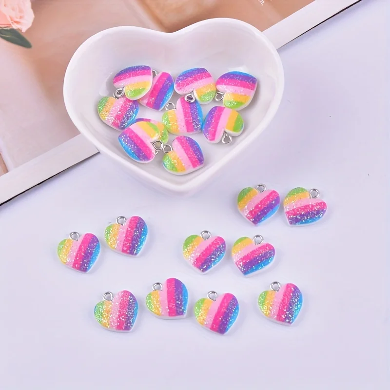 10 個のカラフルなハート樹脂チャームかわいい混合色のラブハ - Resin Art For Sale のレビューと価格