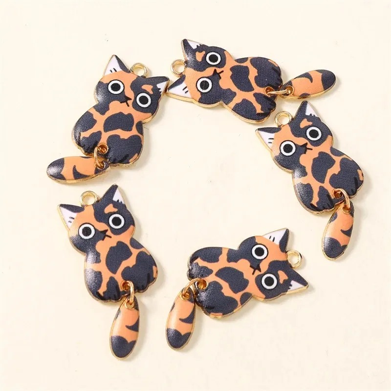 10 個 16 × 39 ミリメートルかわいい漫画猫樹脂チャ - Resin Art For Sale のレビューと価格