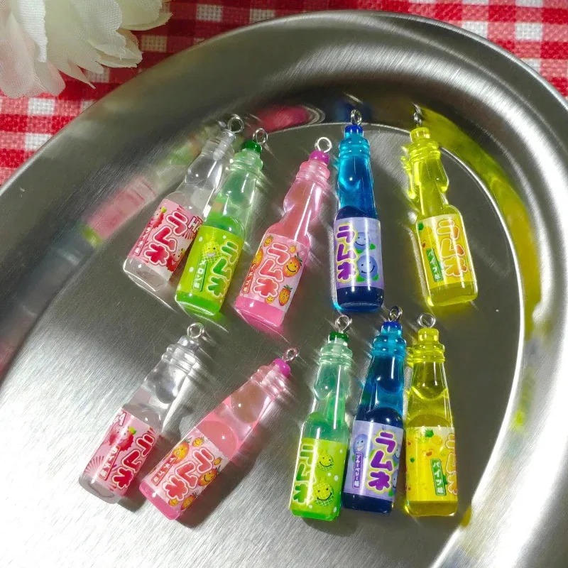 10個入り 小さなソーダボトル レジンチャーム 可愛い飲料ボ - Resin Art For Sale のレビューと価格