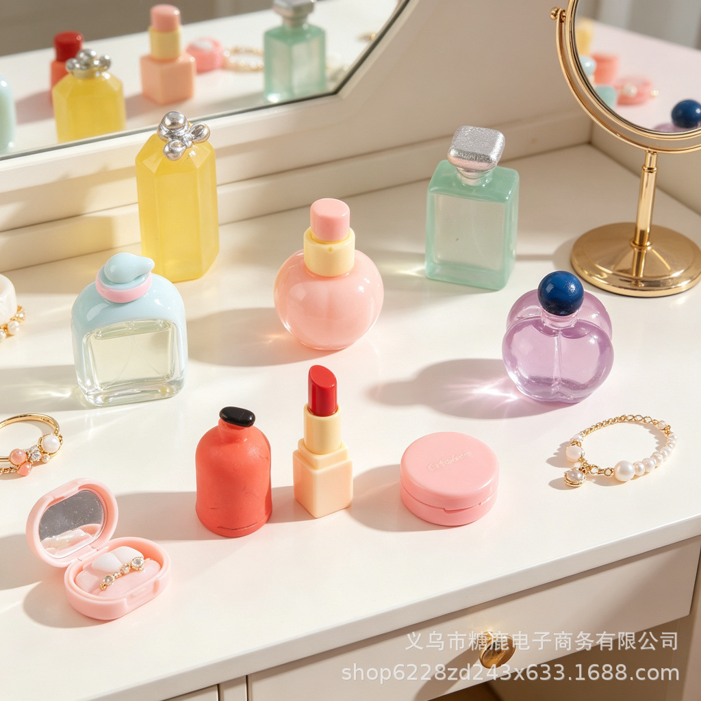 7個入り樹脂製チャーム、化粧品の形をしたDIYアクセサリー、 - Resin Art Phone Case のレビューと価格