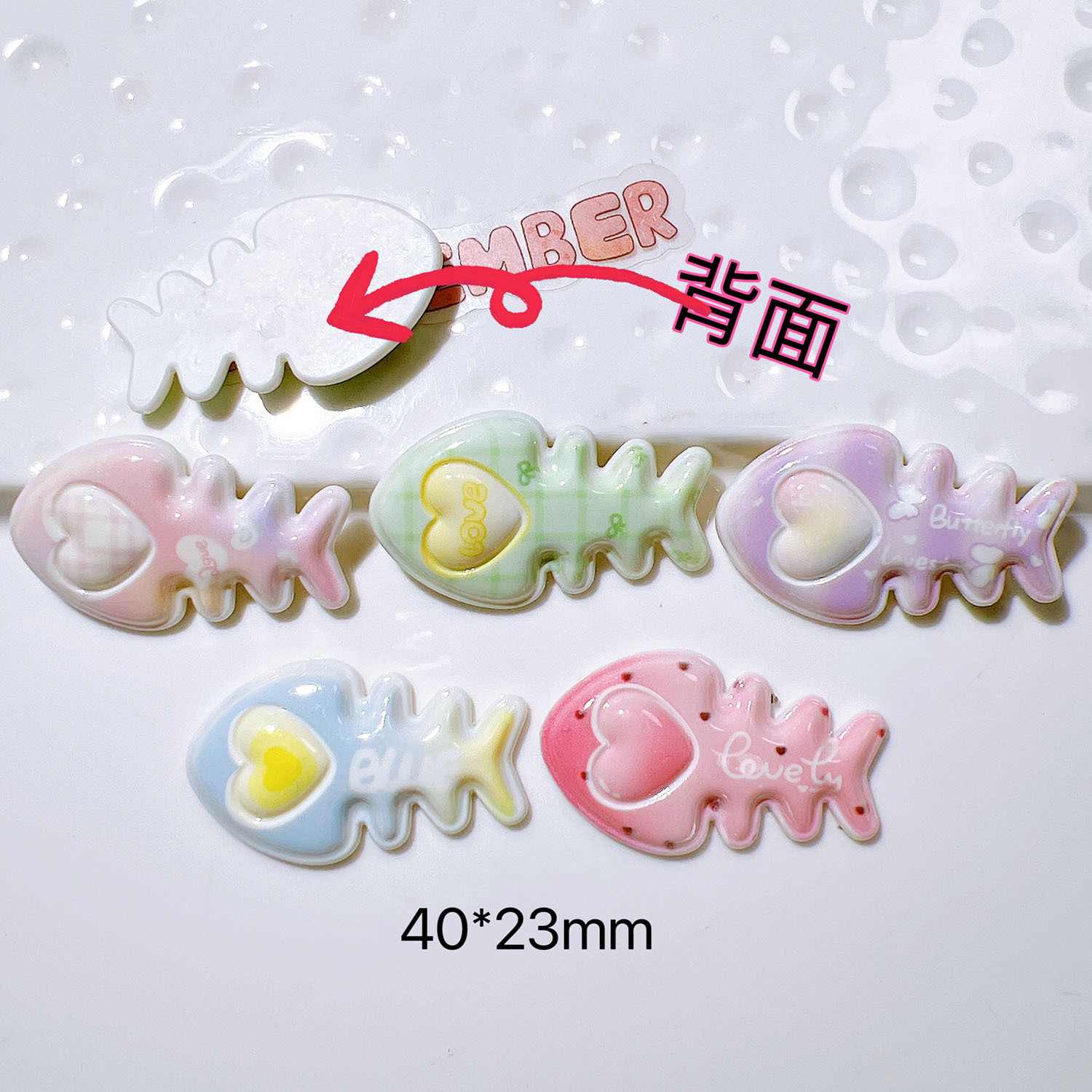 アクリル製の魚の骨と樹脂の平面装飾品、DIYスクラップブッキ - Resin Art Phone Case のレビューと価格