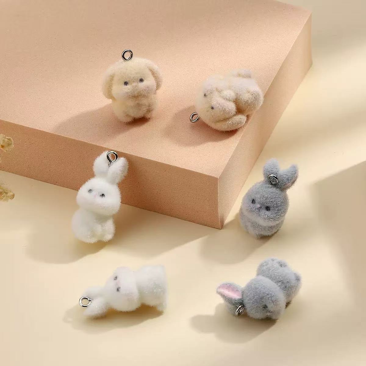 10個入り フロッキング加工 小さなウサギ レジンチャーム  - Resin Art For Sale のレビューと価格